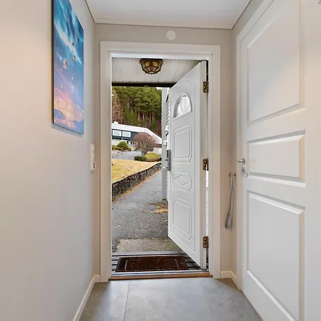 Lovely Townhouse With Nice View Holiday home