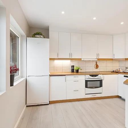 Lovely Townhouse With Nice View Holiday home
